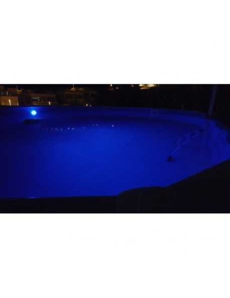 Proyector led color para piscinas