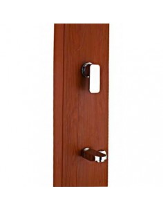 Ducha solar cuadrada aspecto madera para piscinas 2