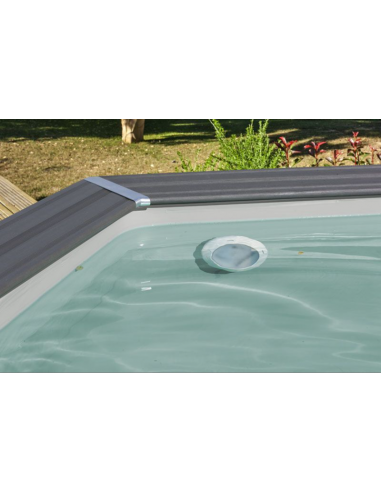 Foco led para piscinas desmontables, marca Gre.